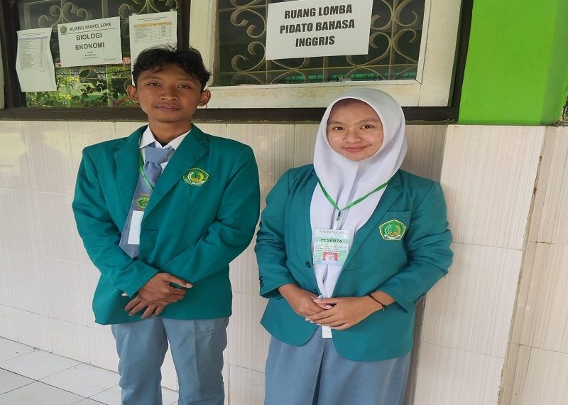 Dinda Mehlika, Siswa MAN 1 Tegal Juara 2 Pidato Bahasa Inggris di Semarak AKSIOMA 2024