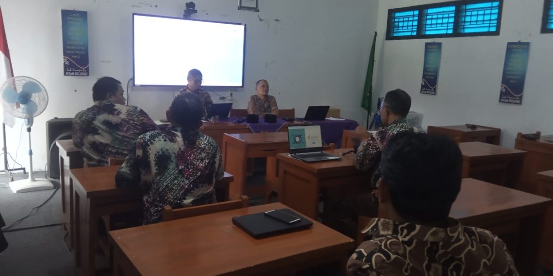Panitia Pelaksana Outing Class MTs Negeri 4 Tegal Resmi Dibubarkan Setelah Rapat Evaluasi