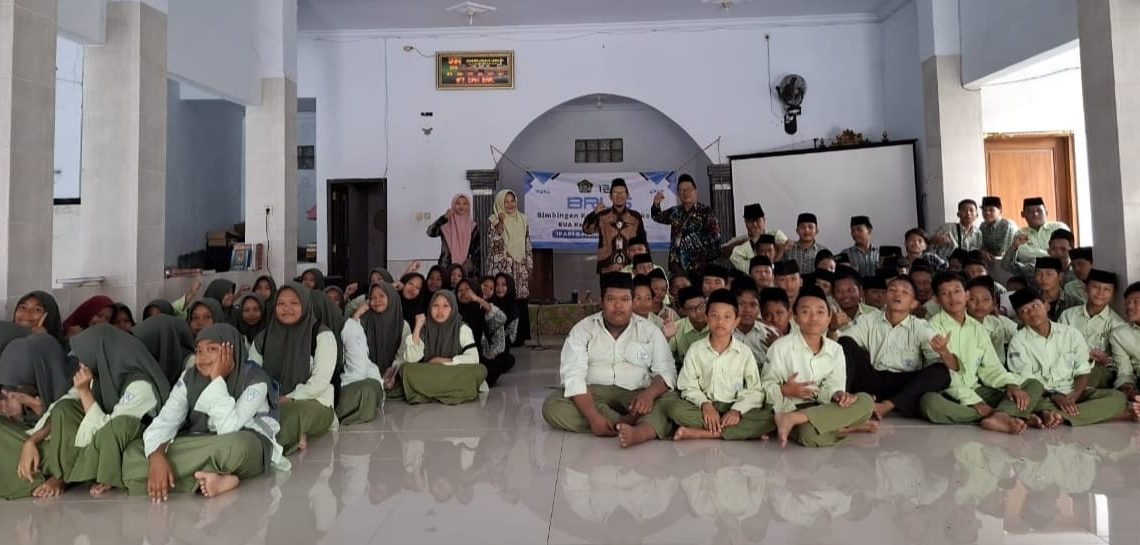Remaja Sehat, Kuat, dan Bahagia! BRUS KUA Pangkah di SMP Nurul Ikhsan Bikin Siswa Mikir Jauh ke Depan